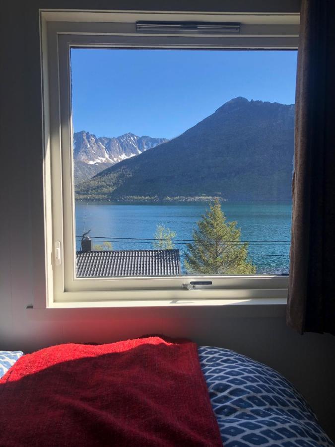 Vacation Home In Fjordgard With Views Of Segla And The Fjord 外观 照片